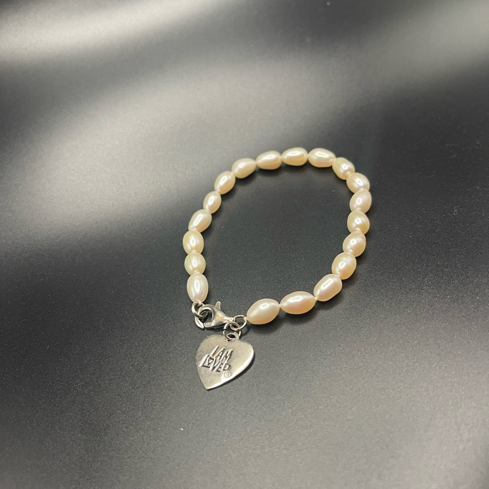 Helzberg Diamonds “I am loved” Pearl Bracelet
